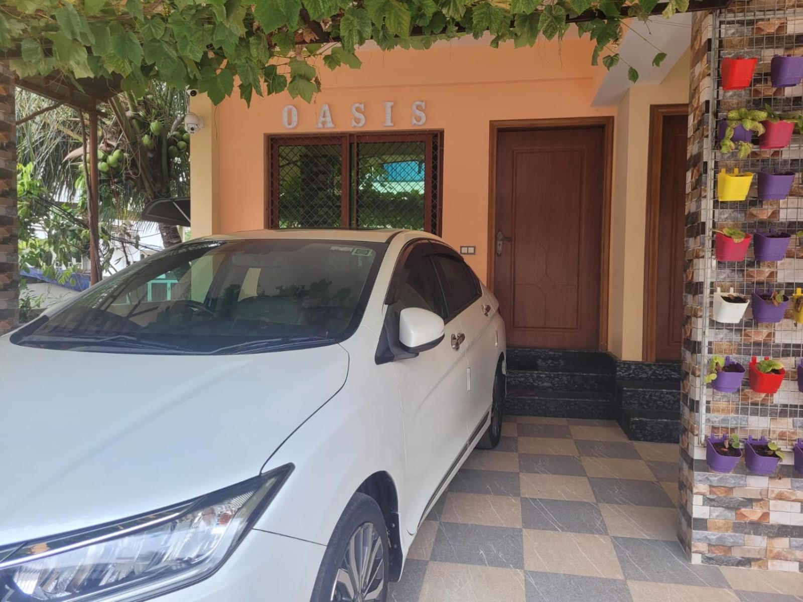 Oasis Homestay Kochi Esterno foto